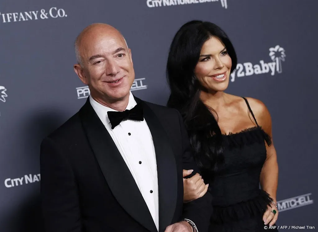 Jeff Bezos